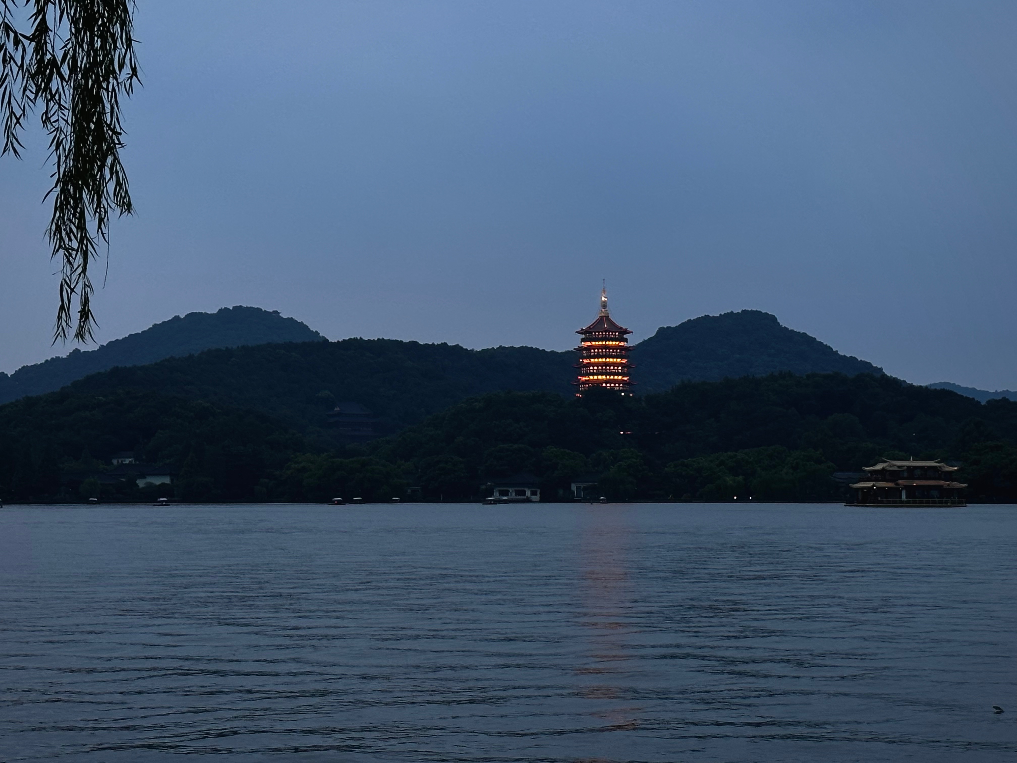 西湖
